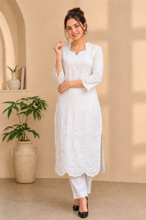 Luna Embroidered Kurti