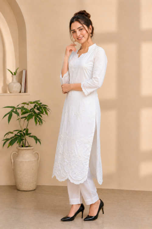 Luna Embroidered Kurti